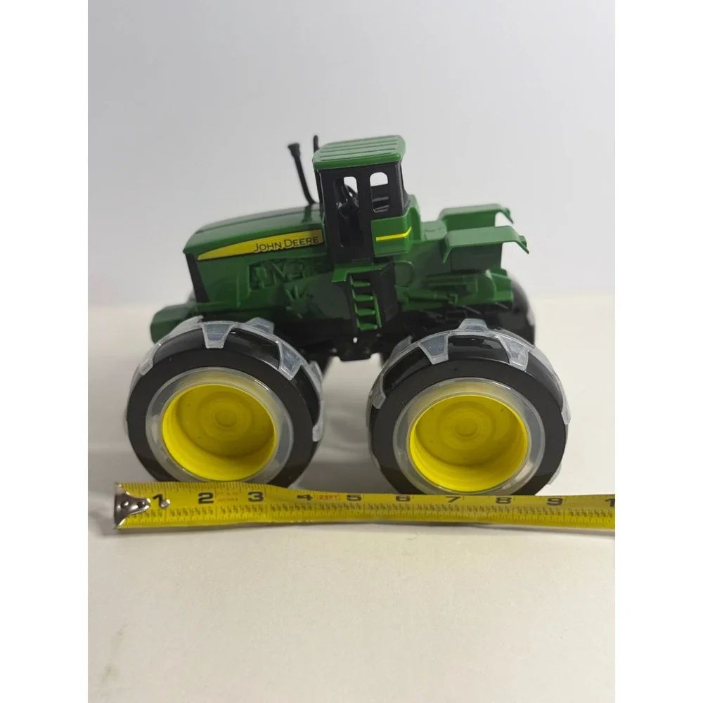 John Deere Monster Treads Lightning Wheels Tractor Toy Green Light Up Wheels